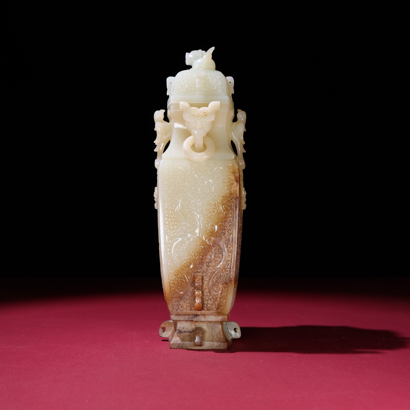 A2088 Exquisite Chinese Hetian Jade Hand Carved Fortune Beast Vase w Lid