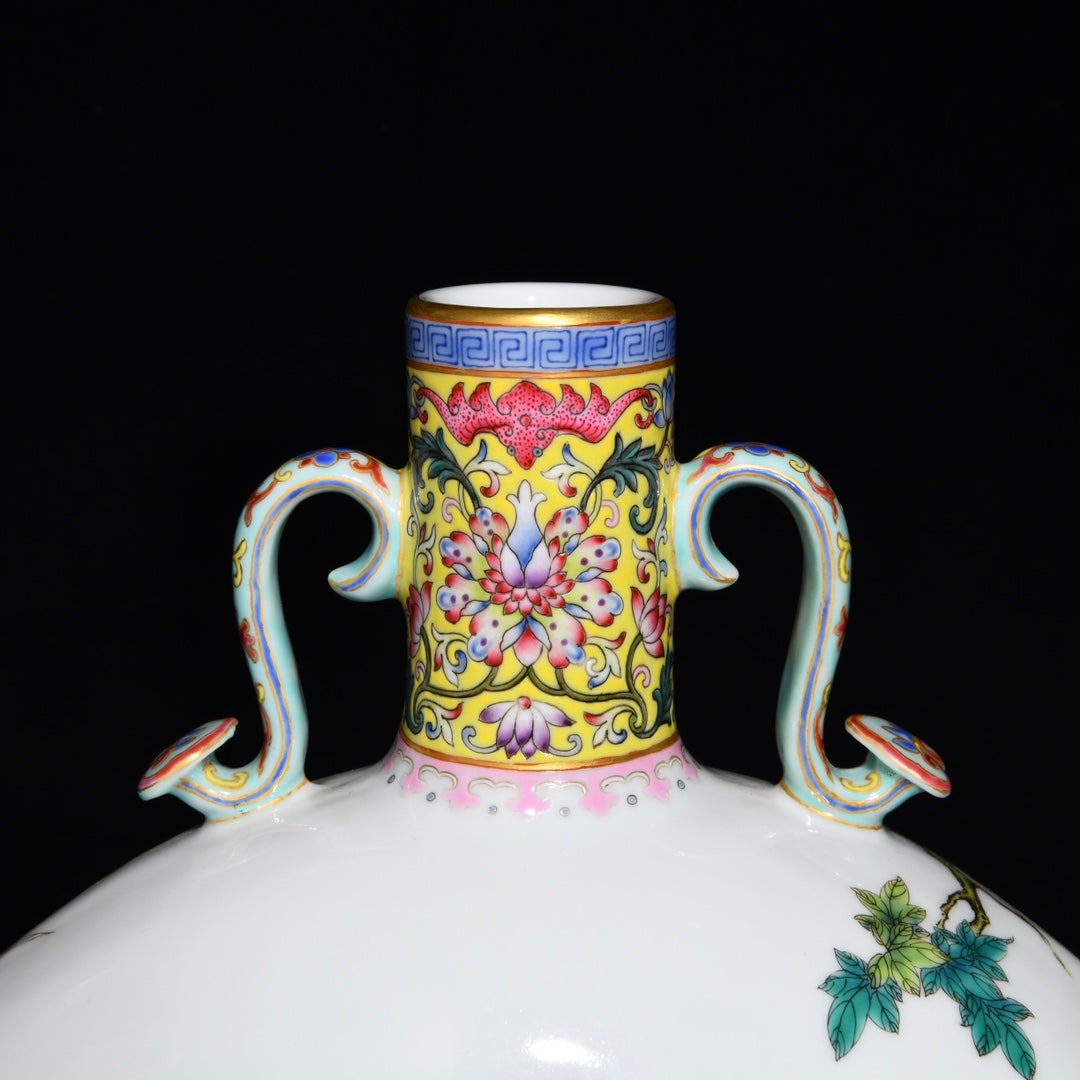 A2118 Chinese Qing Dynasty Gilt Edge Famille Rose Phoenix & Peony Design Porcelain Vase