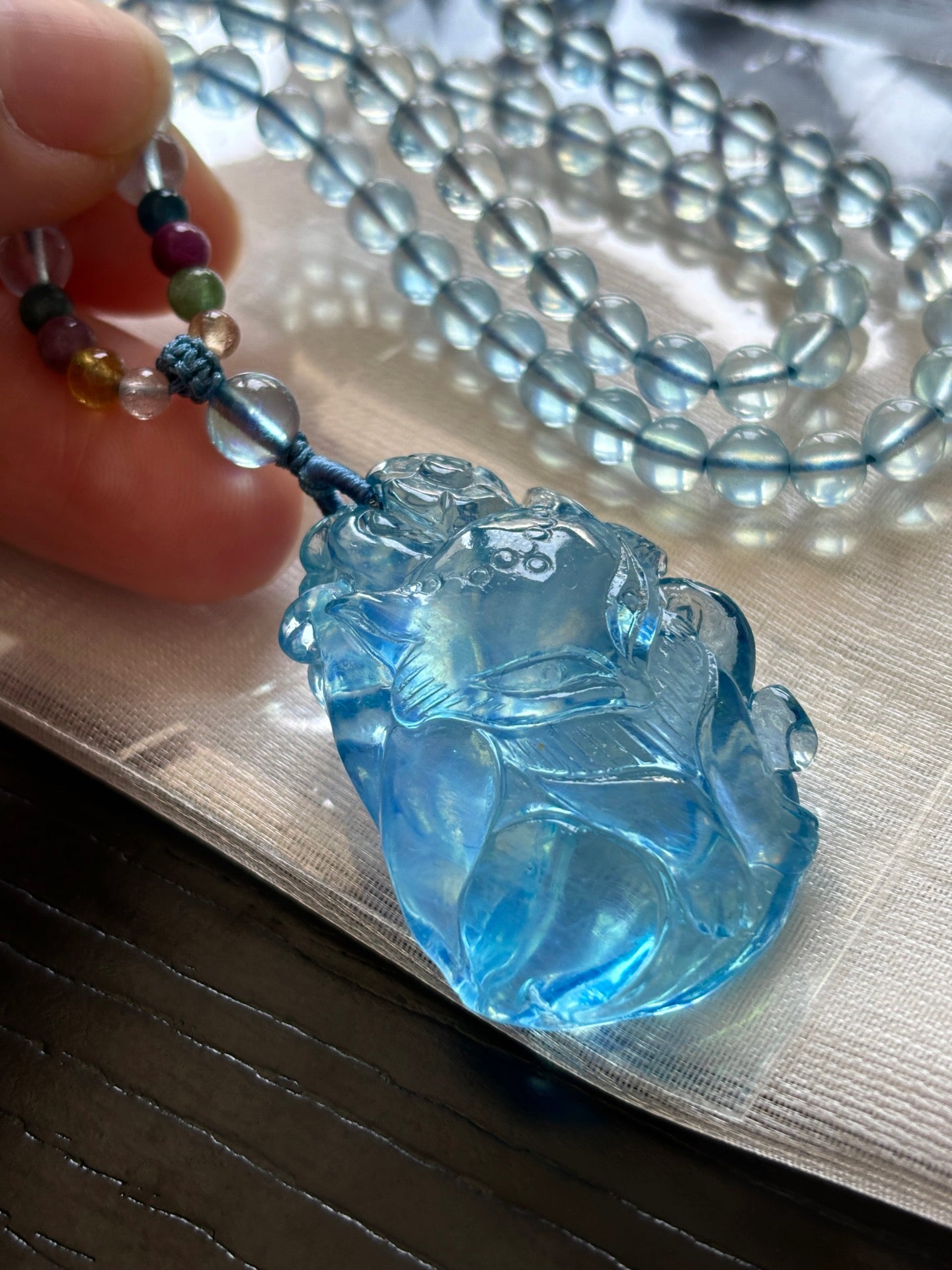 A2122 Beautiful Natural Aquamarine Carved Nine-tailed Fox Pendant w Hand Woven Beads Necklace