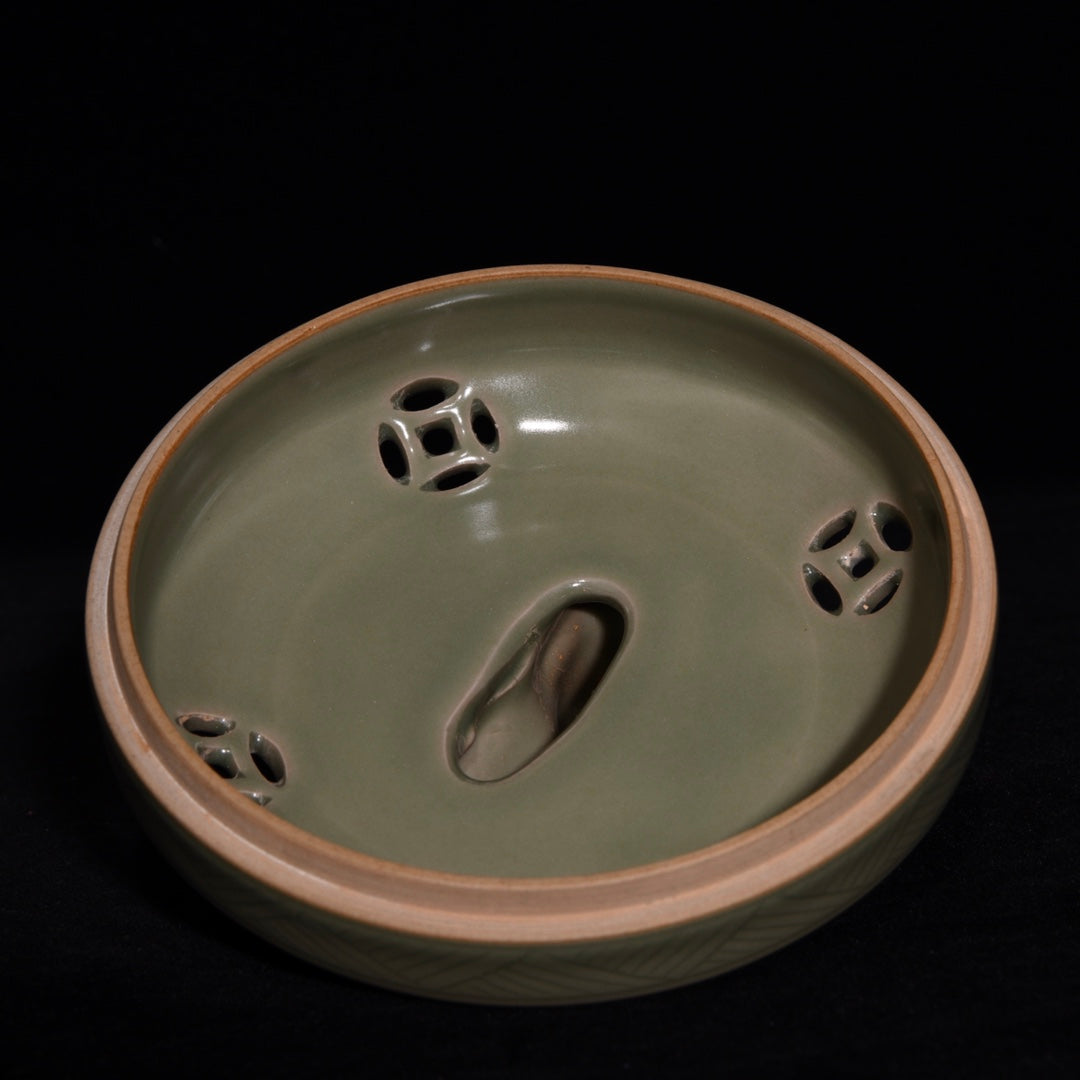 A2136 Chinese Yue Kiln Fortune Beast Incense Burner