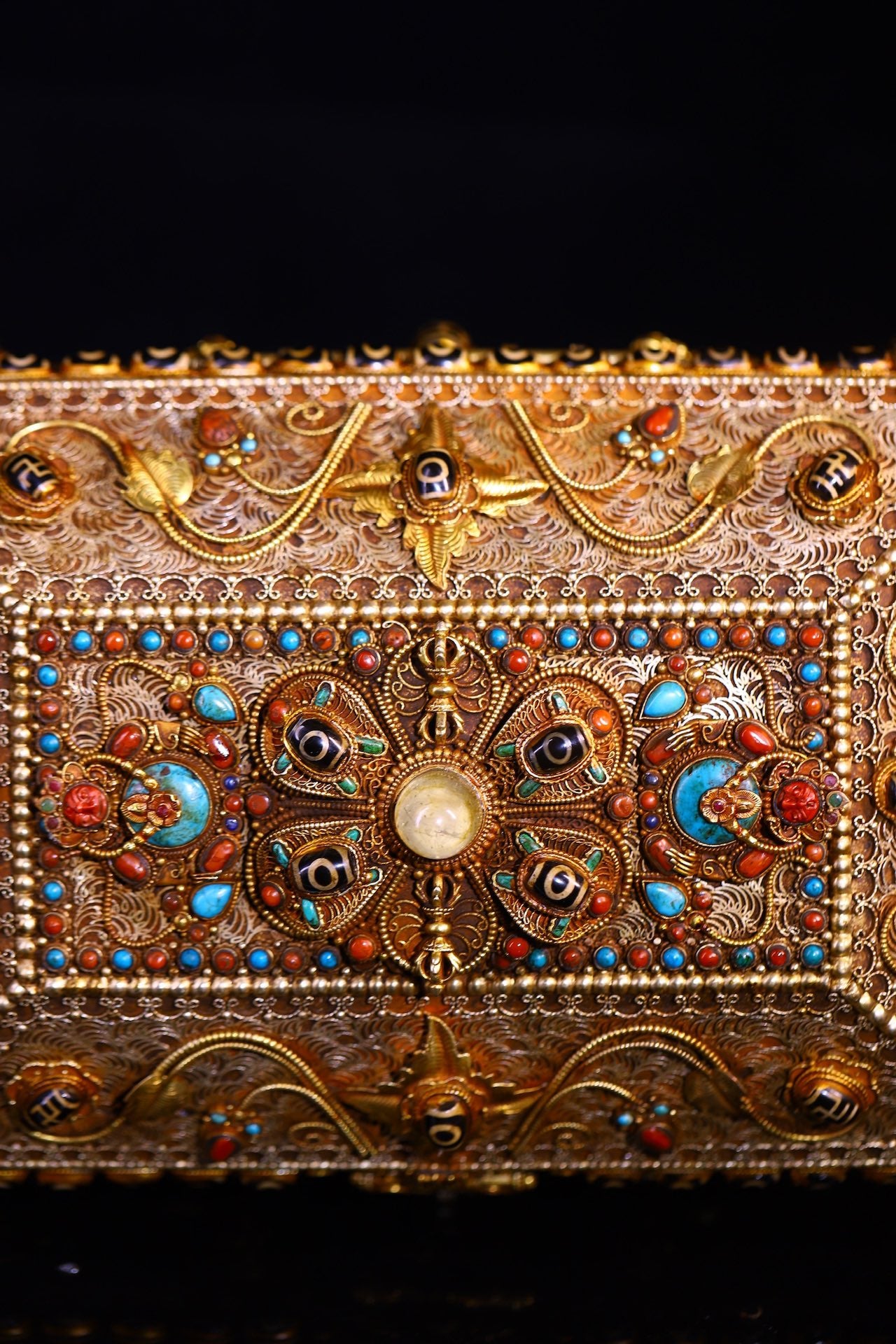A2153 Tibetan Silver Wires Inlay DZI Agate &amp; Turquoise Jewellery Box