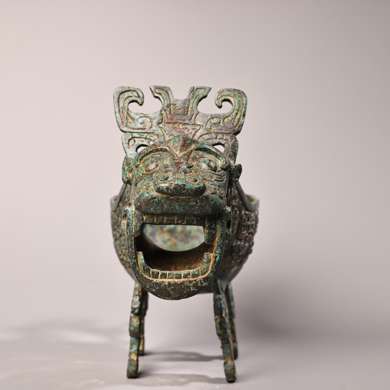 A2157 Vintage Chinese Bronze Fortune Beast Wine Cup