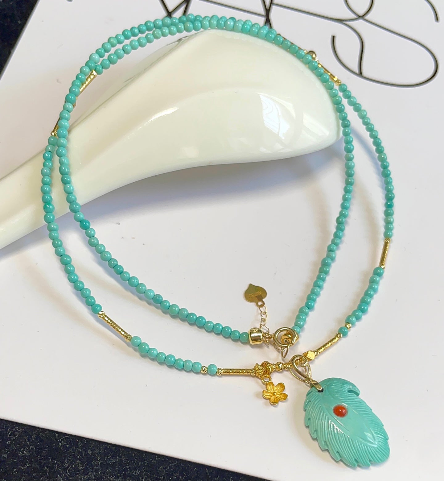 A2162 Hand Woven 18K Gold Inlay Turquoise Carved Feather Shape Pendant