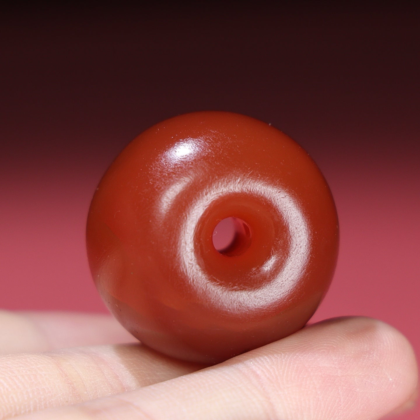 A2167 Beautiful Chinese Red Agate Bead Pendant