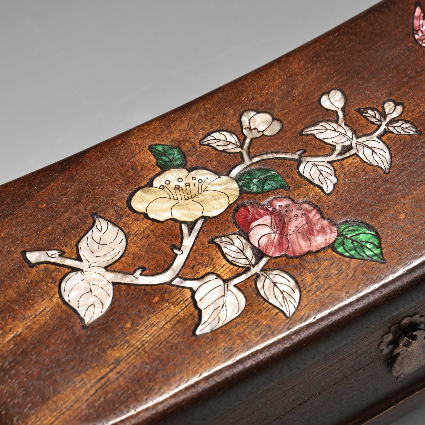 A2181 Vintage Chinese Huali Wood Inlay Shell Flowers Bird Pillow w Drawer