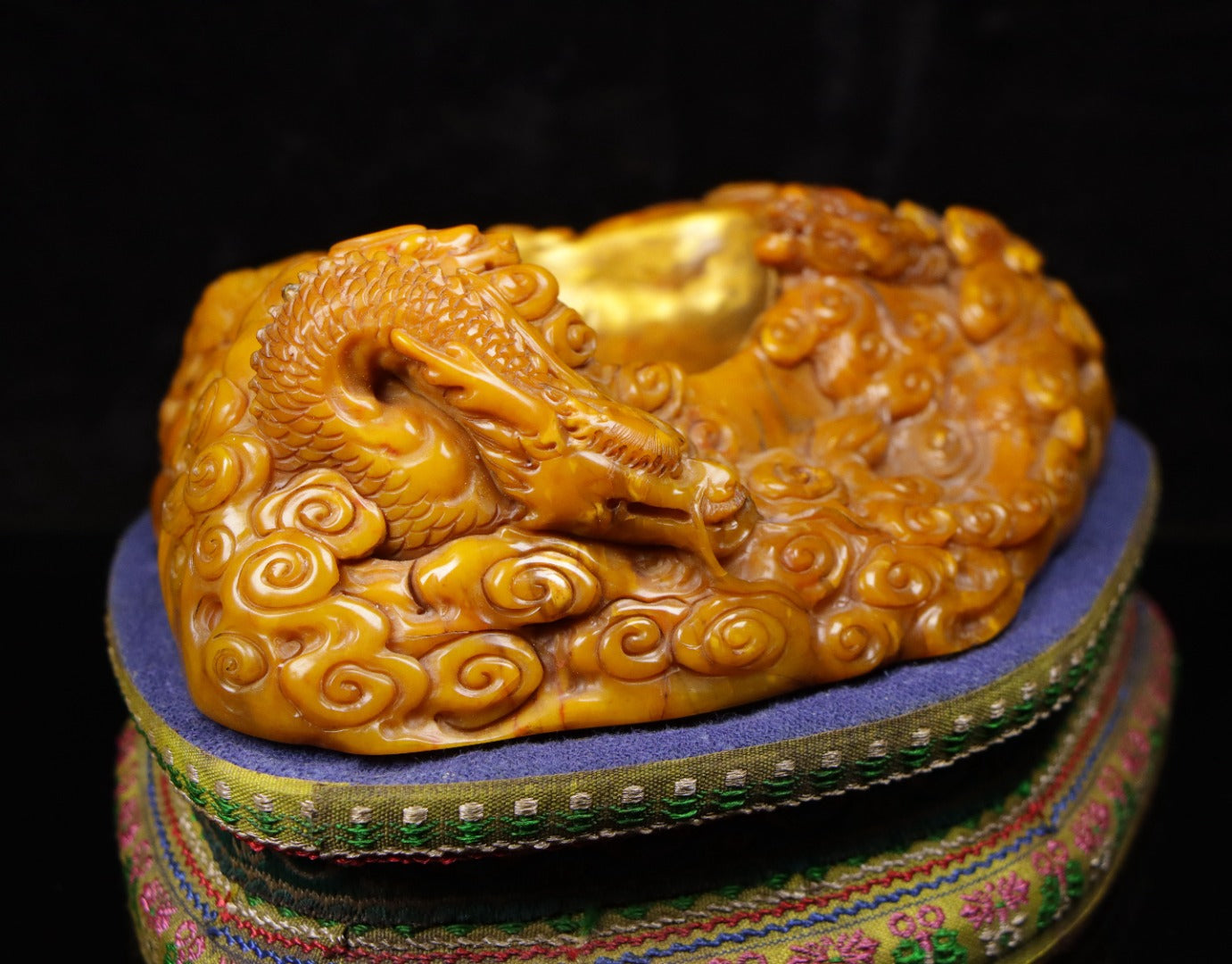 A2226 Superb Chinese Tianhuang Stone Carved Fortune Dragon Brush Washer