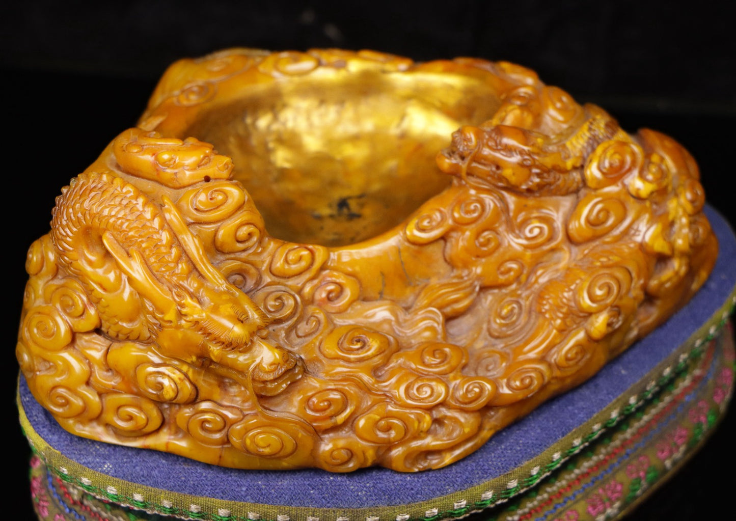 A2226 Superb Chinese Tianhuang Stone Carved Fortune Dragon Brush Washer