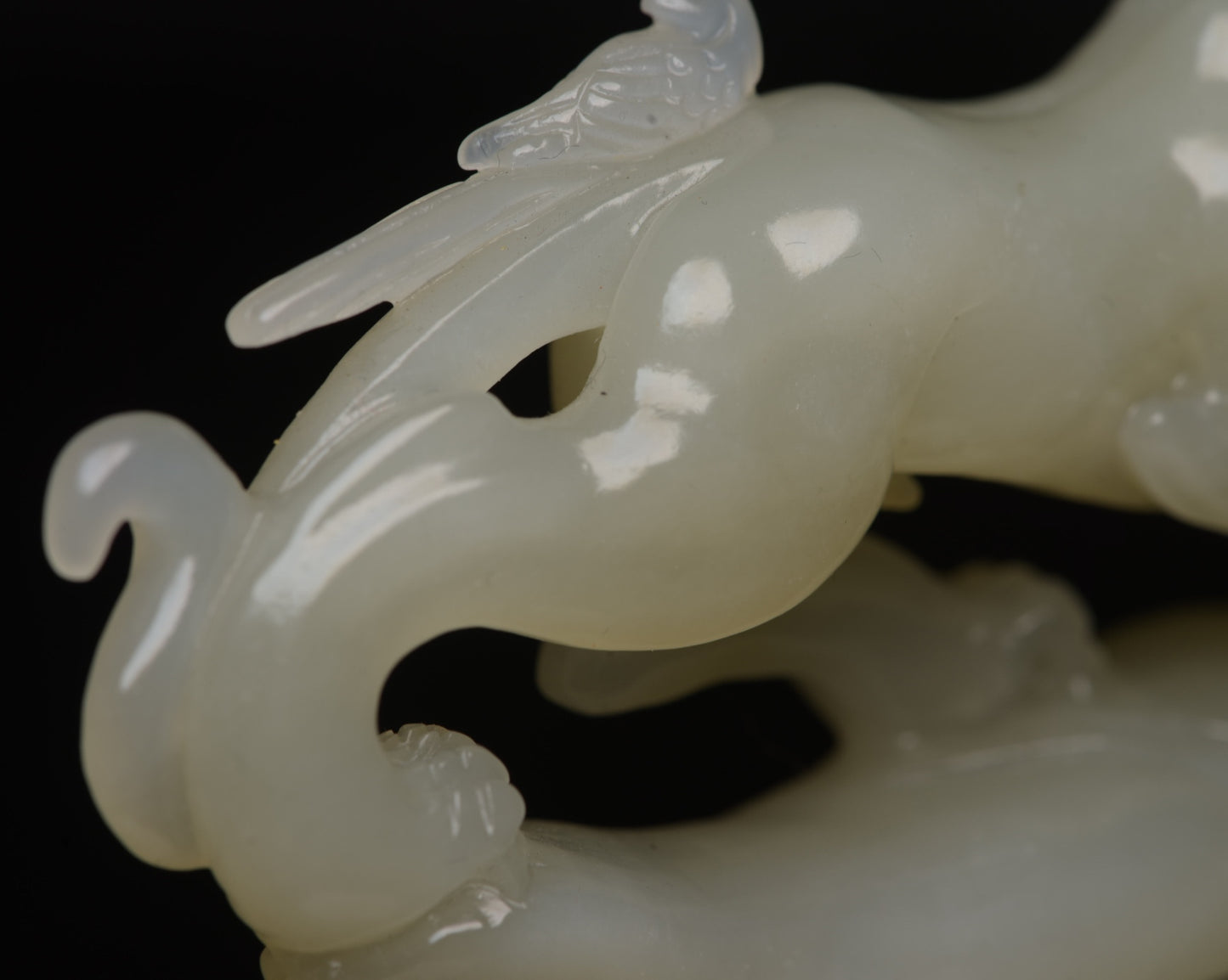 A2231 Superb Chinese Hetian Jade Carved Tiger Statue