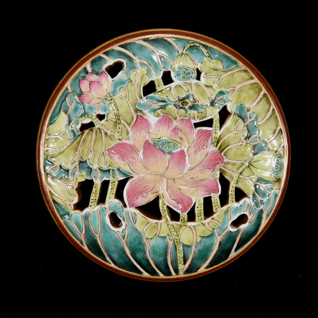 A2239 Chinese Gilt Edge Famille Rose Enamel Lotus Leaf & Lotus Flower Design Porcelain Incense Burner
