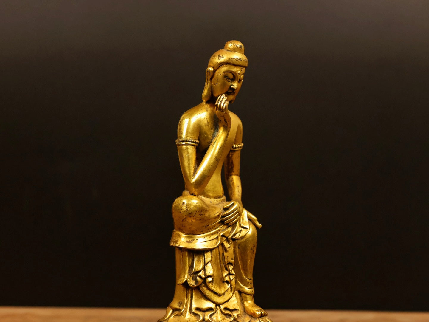 A2240 Vintage Chinese Gilt Gold Copper Figure Statue