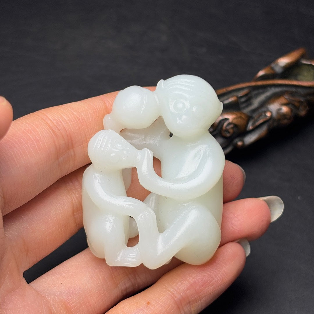 A2265 Chinese Natural Hetian Jade Carved Monkey Pendant