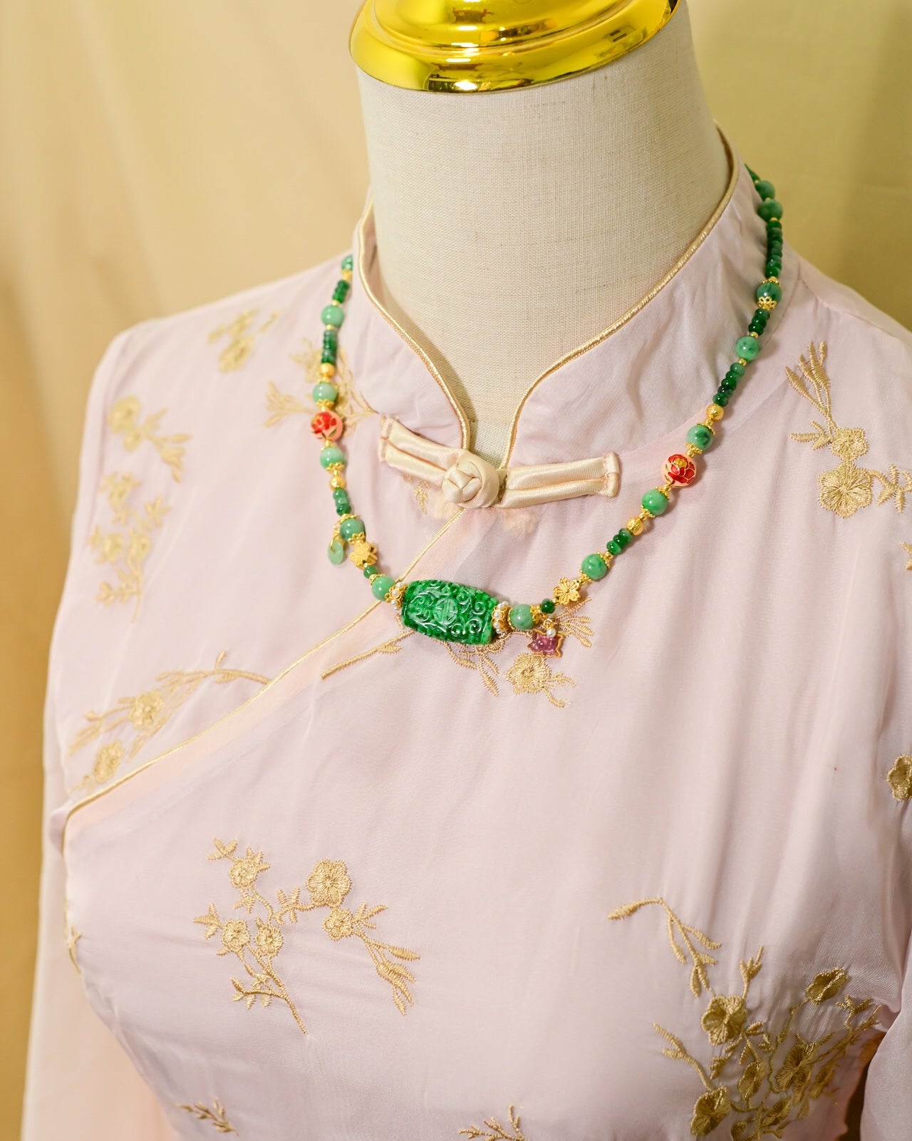 A2279 Exquisite Jadeite Beads Pendant/Necklace