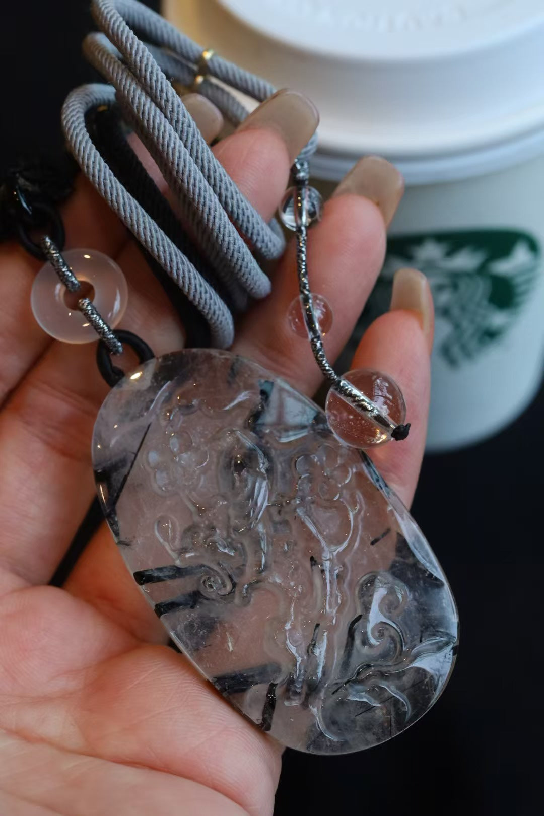 A2316 Beautiful Crystal Low Relief Plum Flower & Magpie Pendant