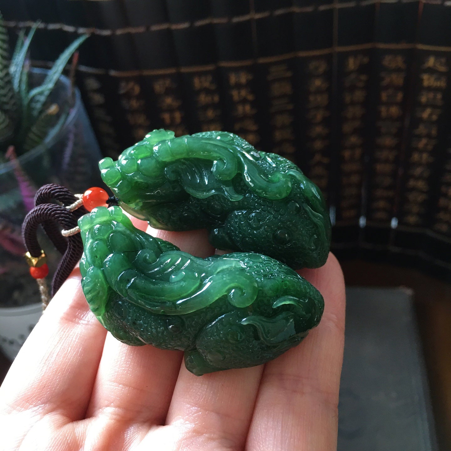 A2317 A Pair Superb Chinese Green Hetian Jade Carved Fortune Pixiu Pendant