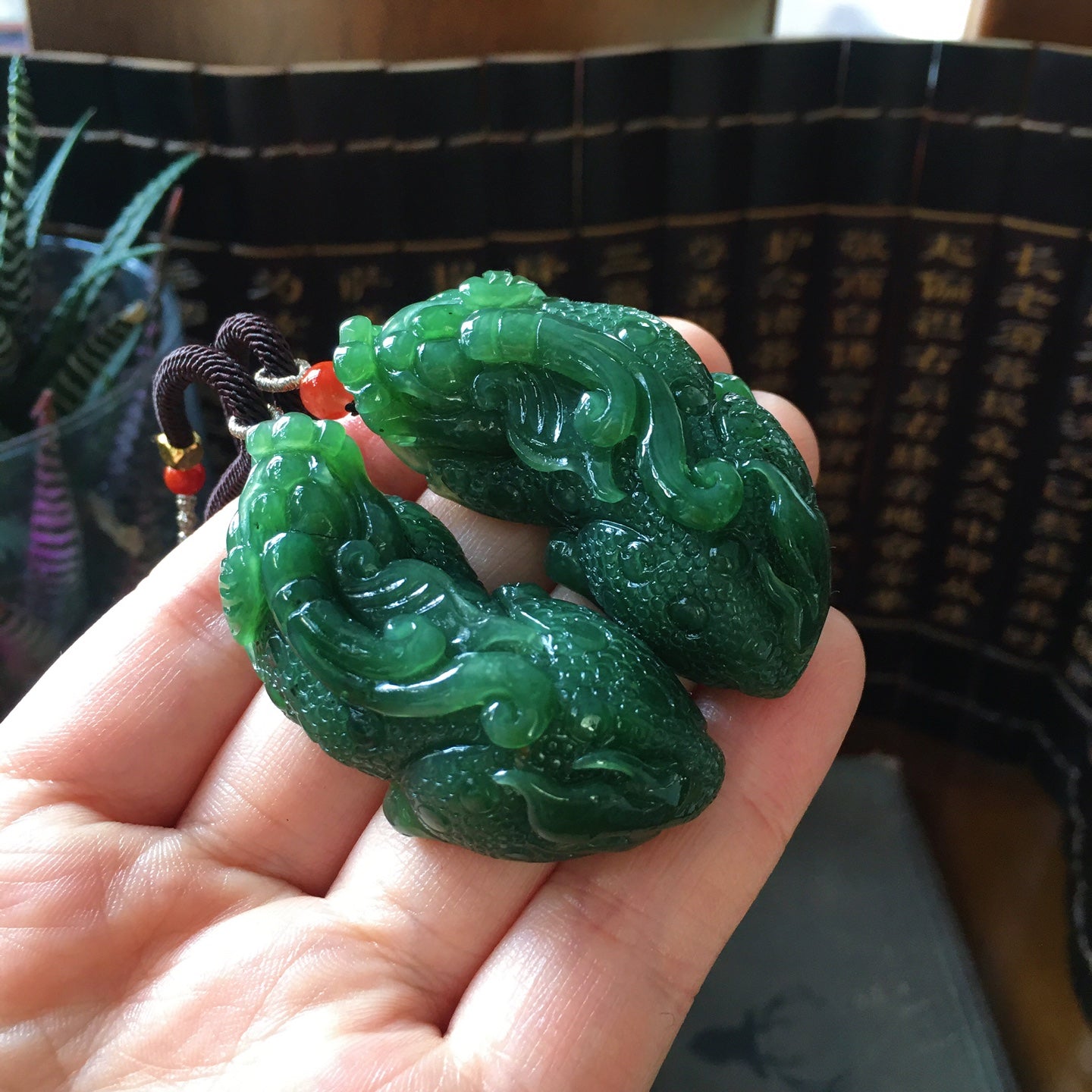 A2317 A Pair Superb Chinese Green Hetian Jade Carved Fortune Pixiu Pendant