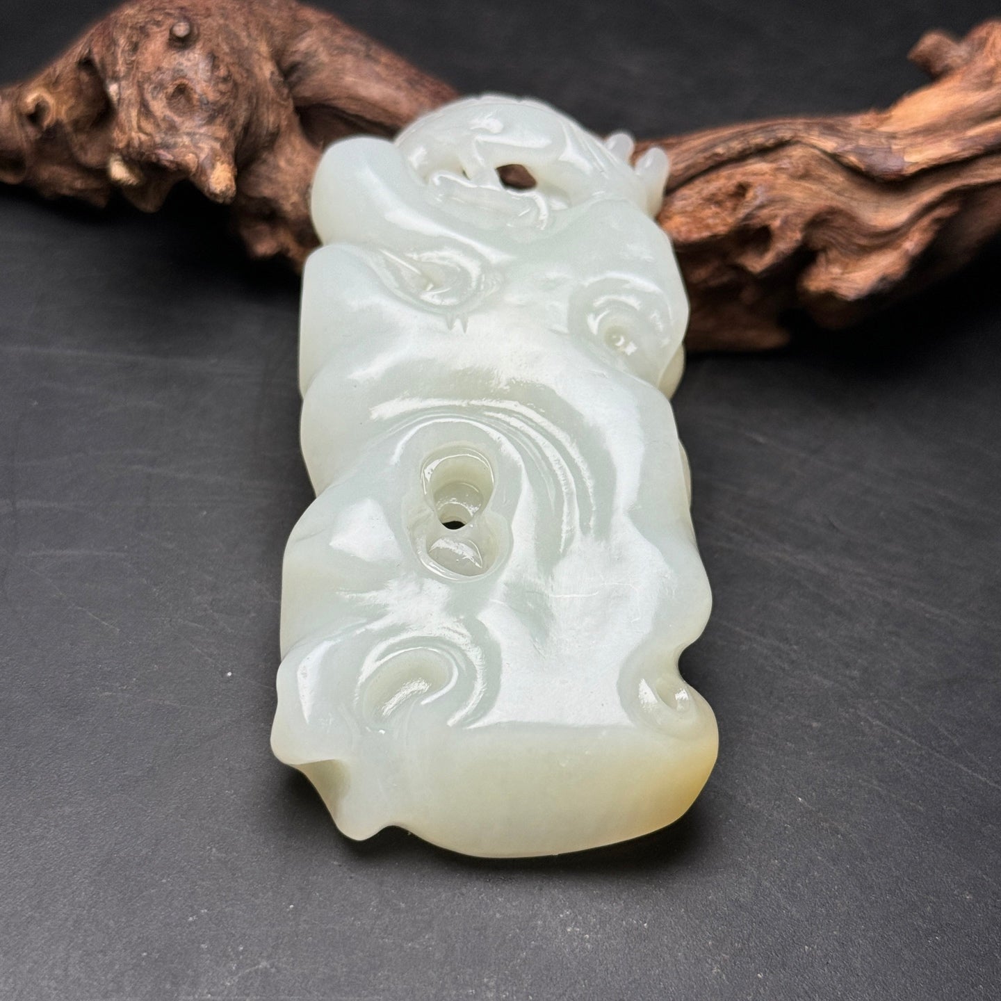 A2337 Superb Chinese Hetian Jade Carved Fortune Dragon Pendant