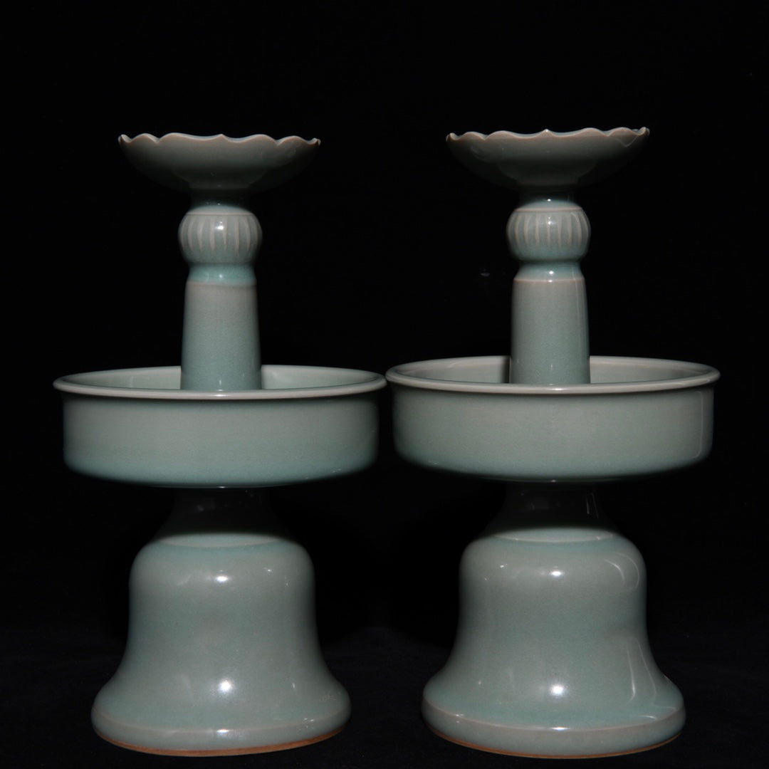 A2365 A Pair Chinese Ru Kiln Porcelain Candlestick