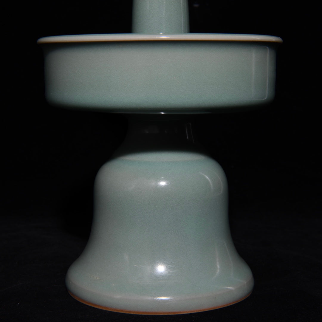 A2365 A Pair Chinese Ru Kiln Porcelain Candlestick