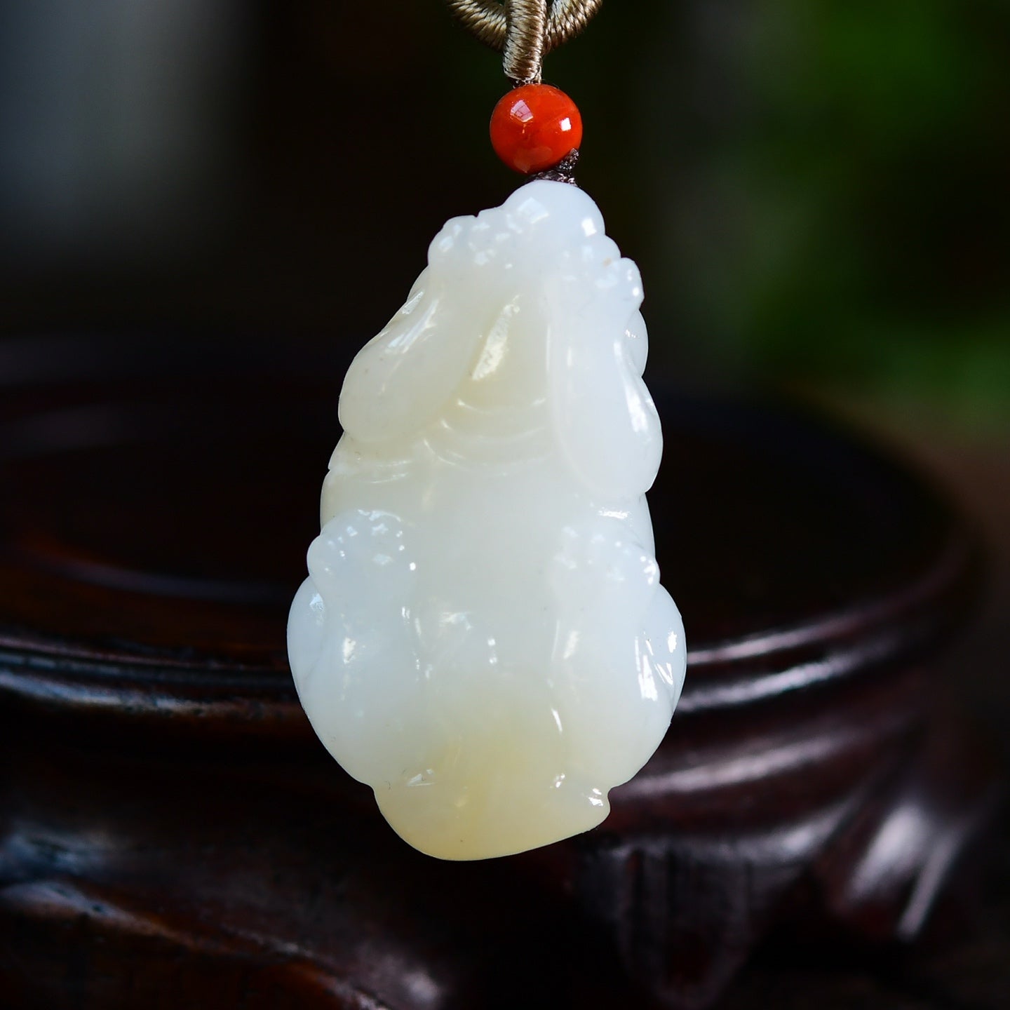 A2400 Superb Chinese Hetian Jade Carved Fortune Pixiu Pendant w Hand Woven Necklace
