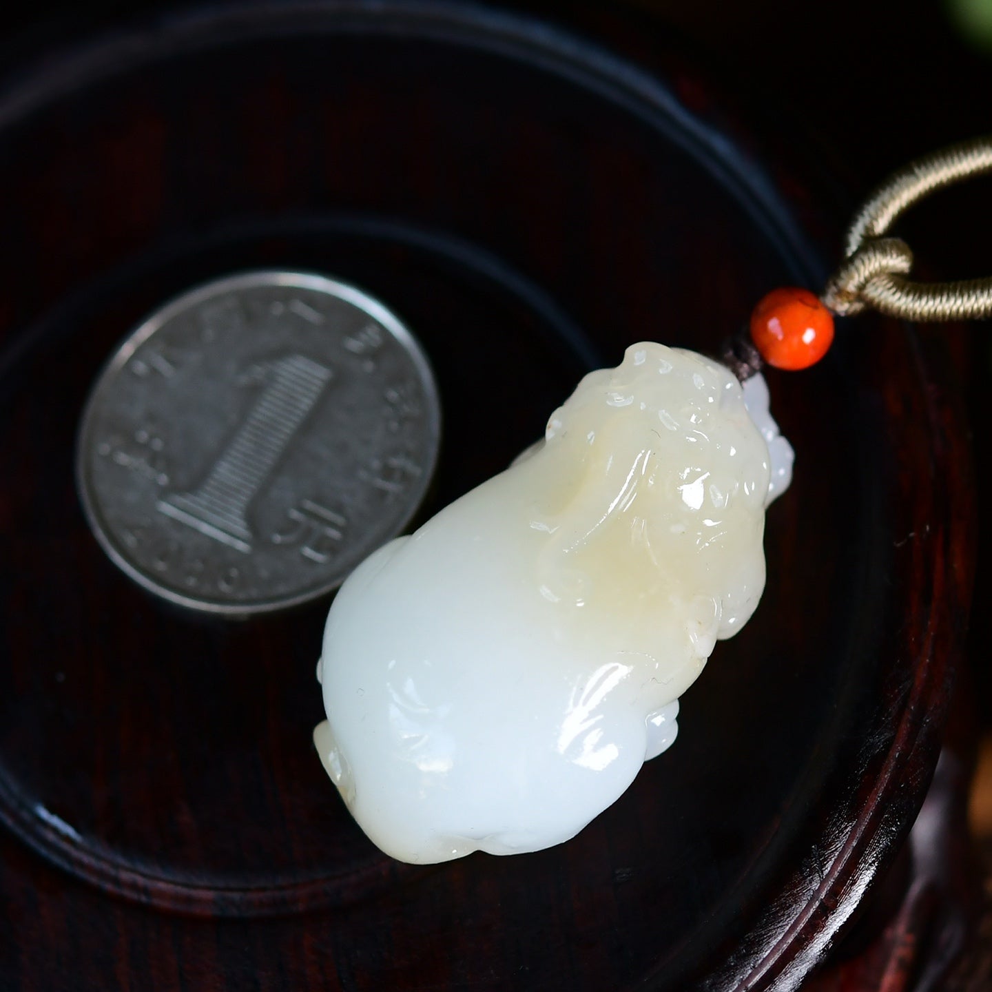 A2400 Superb Chinese Hetian Jade Carved Fortune Pixiu Pendant w Hand Woven Necklace