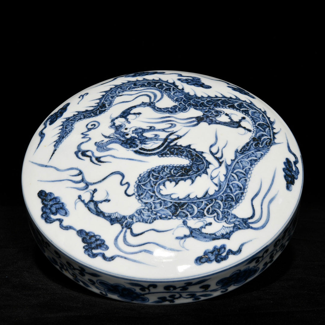 A2405 Chinese Blue And White Porcelain Fortune Dragon Design Box