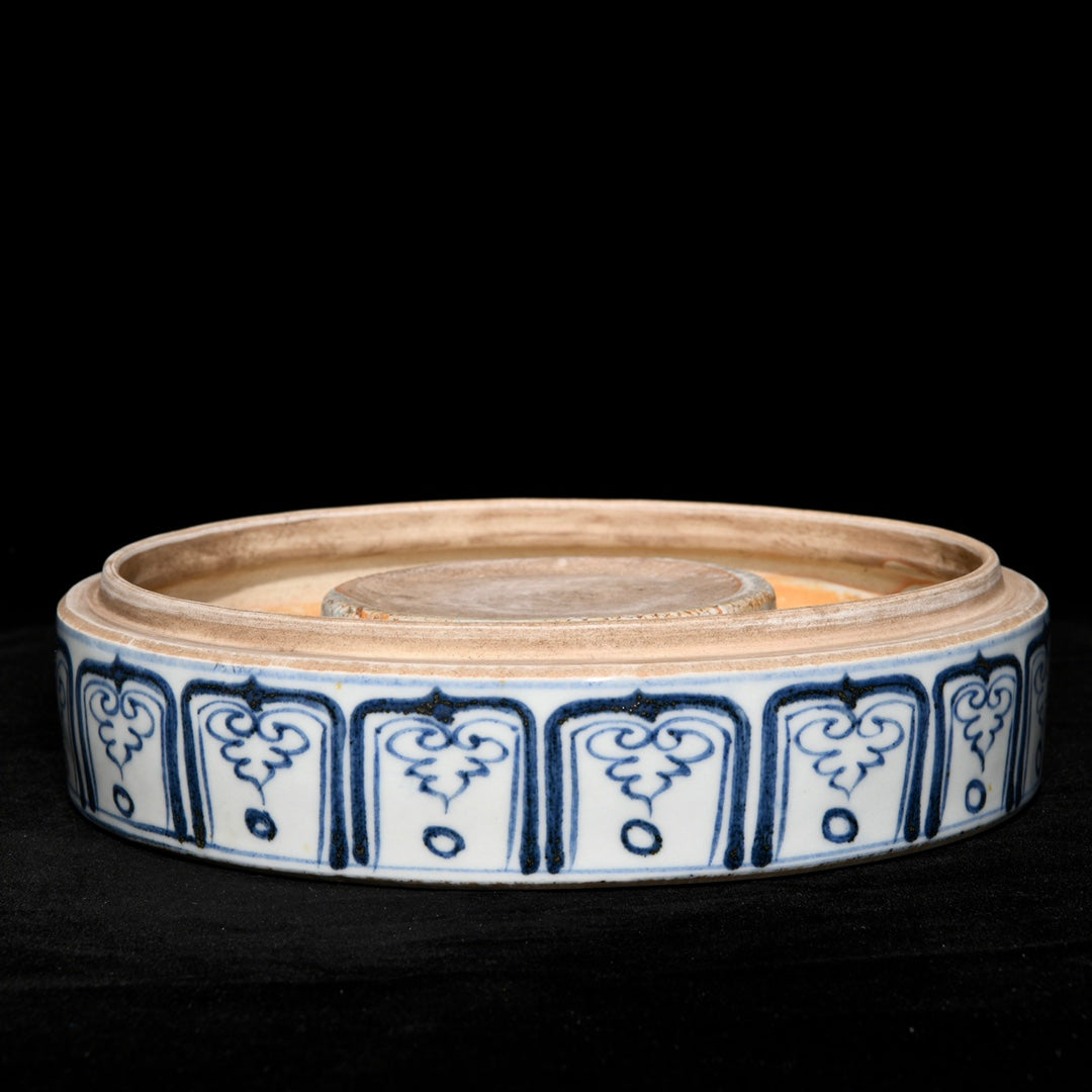 A2405 Chinese Blue And White Porcelain Fortune Dragon Design Box