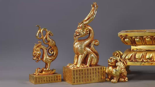 A1885 A Set Vintage Chinese Gilt Gold Copper Fortune Dragon Seal w Base